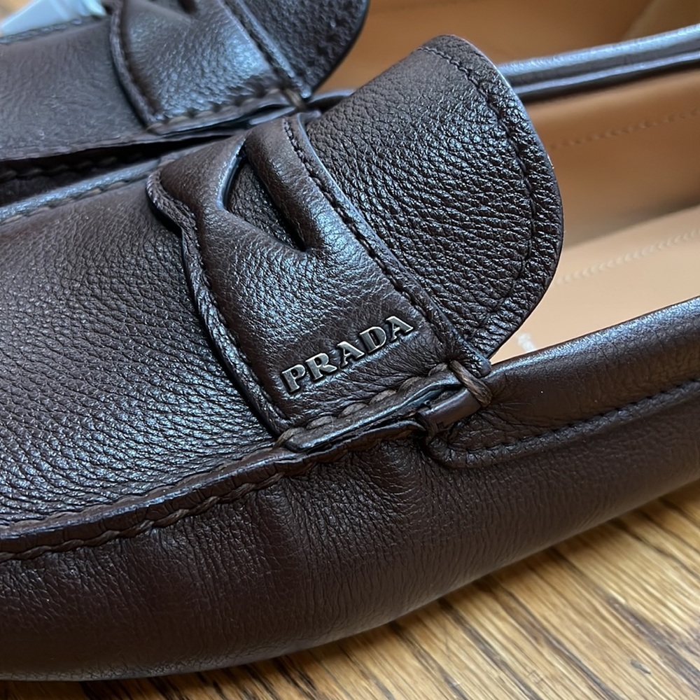 Prada men’s dark brown leather loafers size 9.5 - Picture 3 of 14
